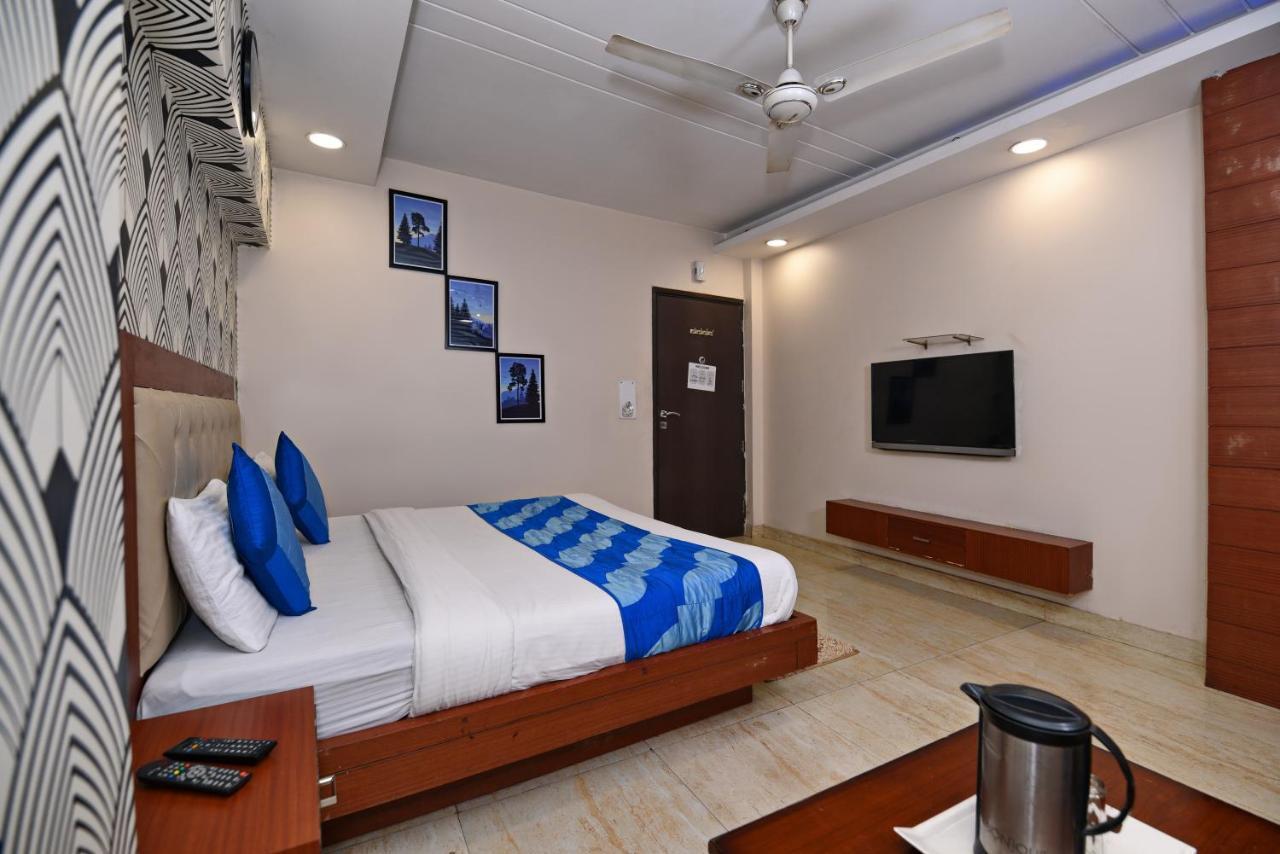 Hotel Emporio Near New Delhi Railway Station Exterior photo